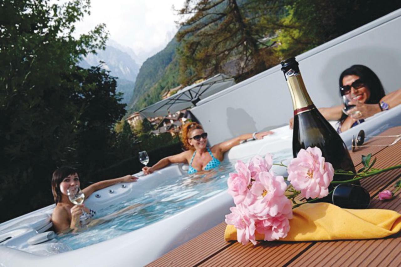 Lake&Nature Hotel Gloria Molveno Exterior foto